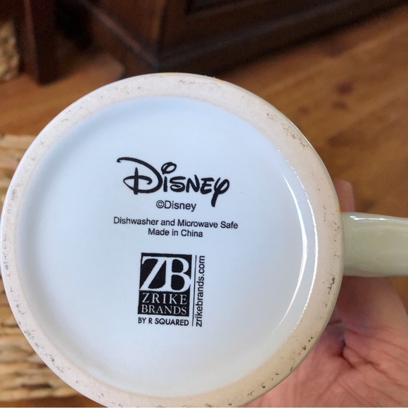 Disney Mickey Mouse Desserts ceramic Mug - Picture 5 of 6